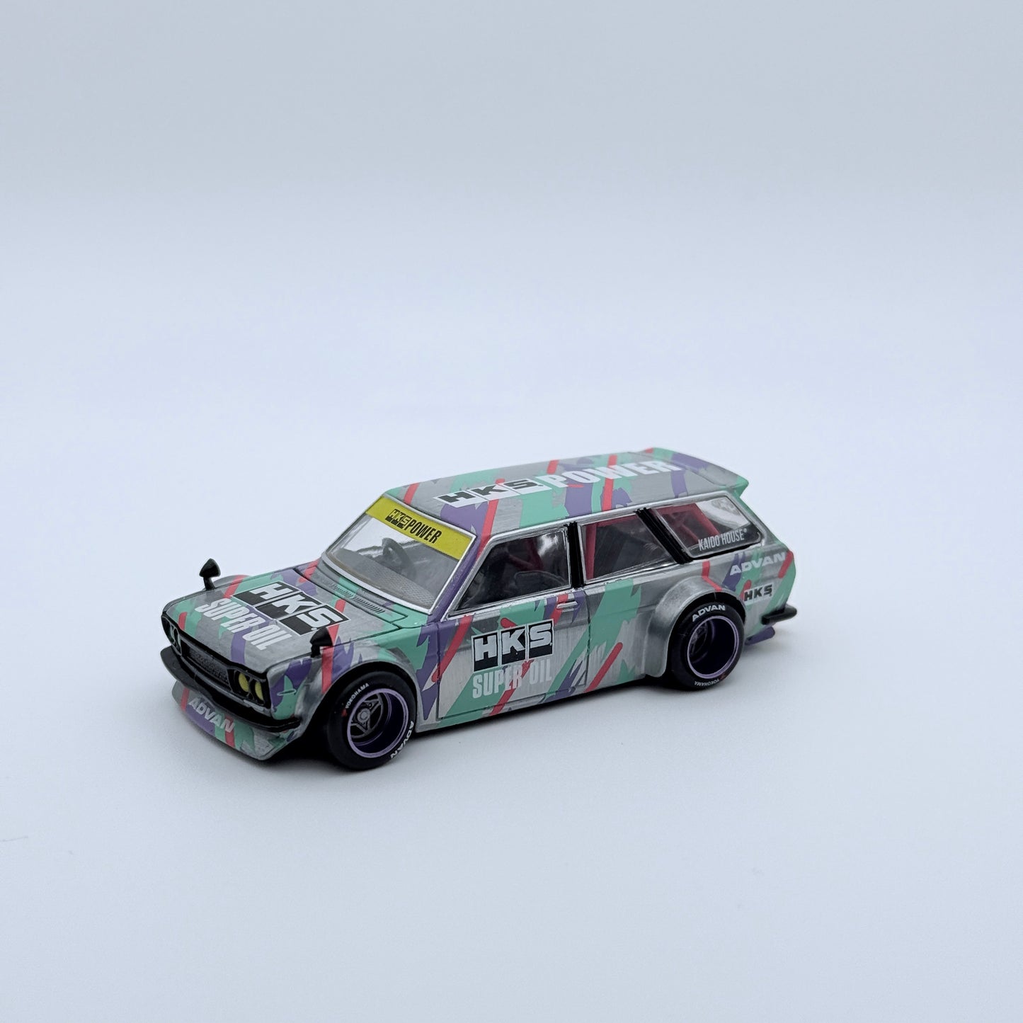 Kaido House x Mini GT Datsun 510 Wagon HKS Livery