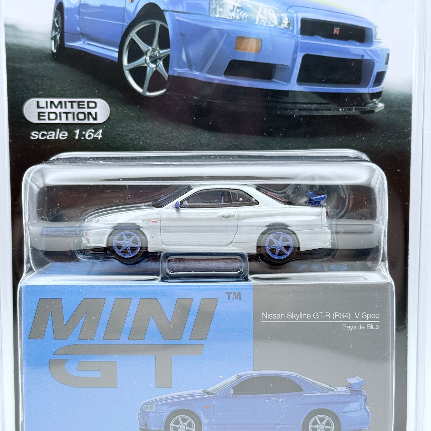 Mini GT Nissan Skyline GT-R (R-34) V-Spec Bayside Blue #759