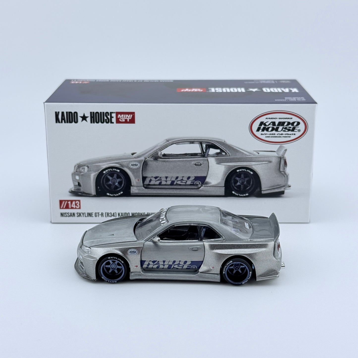 Kaido House x Mini GT Nissan Skyline GT-R (R34) Kaido Works SHINJUKU V1